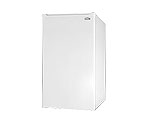 Summit CM40WH 3.9 c.f. Manual Defrost Refrigerator Freezer - White