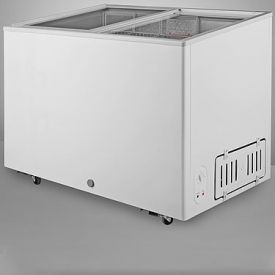 Enlarge Summit SCF1475S - 14 Cu. Ft. Commercial Sliding Glass Lid Chest Freezer