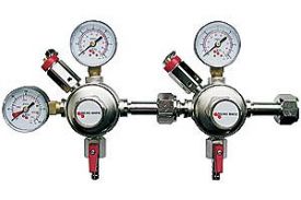 Enlarge 642- BATTERY Premium Series Dual Primary CO2 Keg Beer Regulator Battery