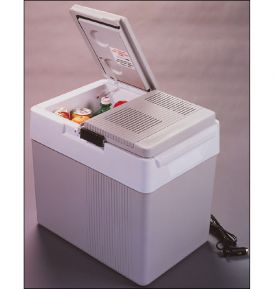 Enlarge Koolatron P-65 33 Qt Split Lid Kargo Kooler Thermoelectric Travel Cooler